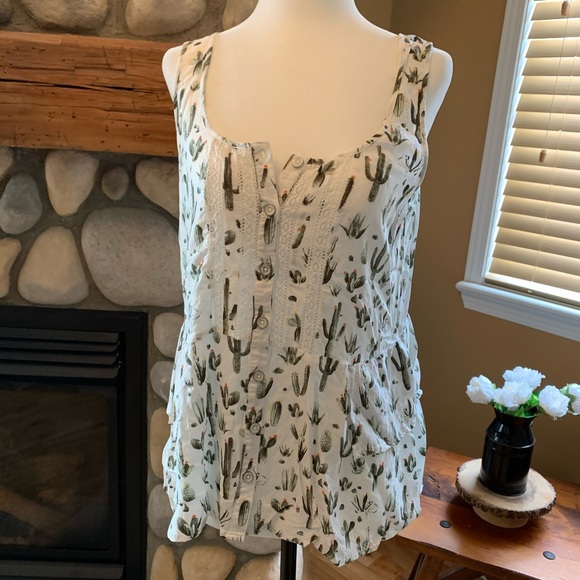 2/$25 Sleeveless Cactus Blouse -Reitmans - Picture 1 of 6